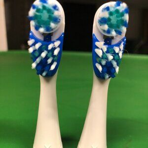 LOT of 2 Arm & Hammer Spinbrush Pro Clean Replacement Brush Heads